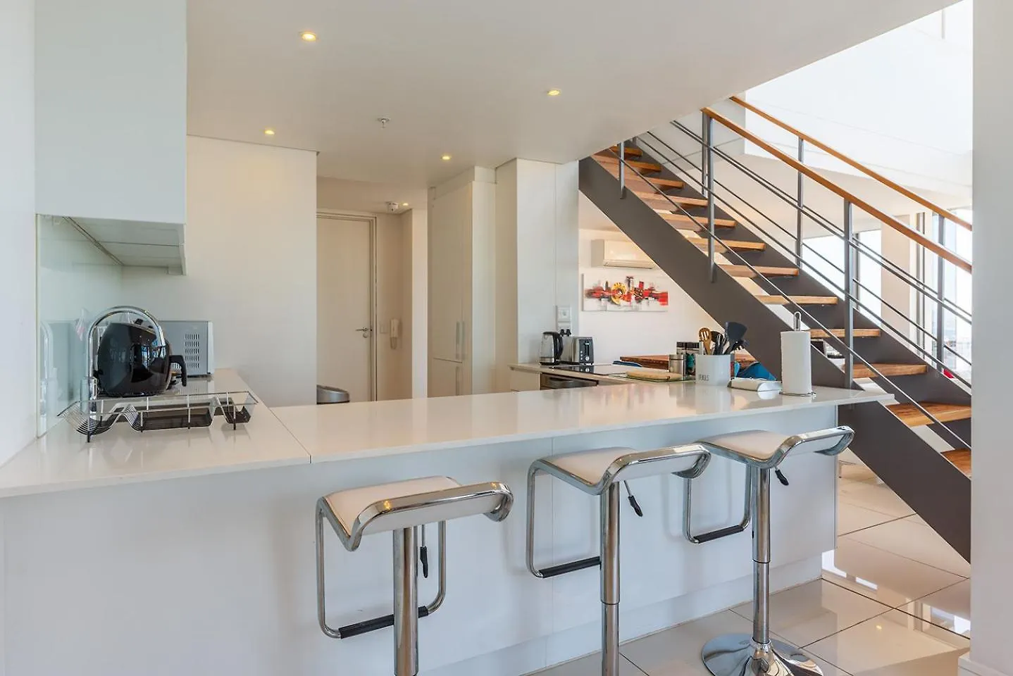 Mirage Luxury By Nivar Cape Town 0*,  South Africa