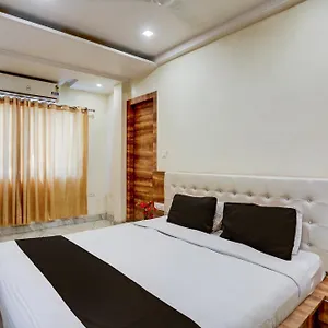 house-spot-on-sai-p.hotels-varanasi.com/